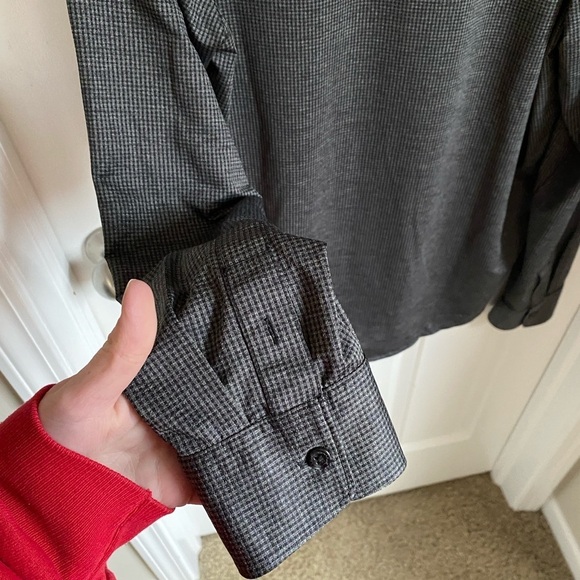 Travis Matthew Long-sleeve Button down - Picture 3 of 6